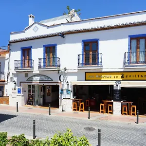 Pepe Mesa Apartmán Nerja